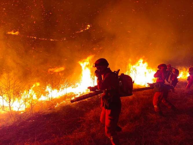 山西沁源314森林火灾6名牺牲消防员被批准为烈士