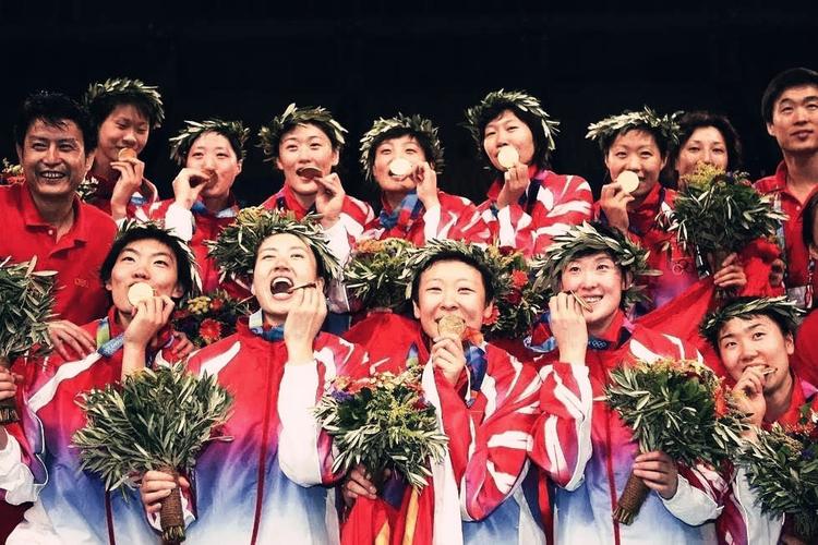 伦敦奥运会中国女排名单(中国女排历届奥运会名单:郎平历史第一人