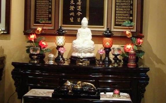 家里为什么不能供奉弥勒佛家中适合供奉佛的类型