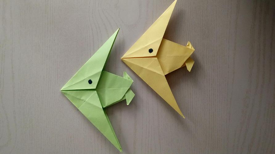 手工折纸diy,最简单的燕鱼折纸教程,好看不难