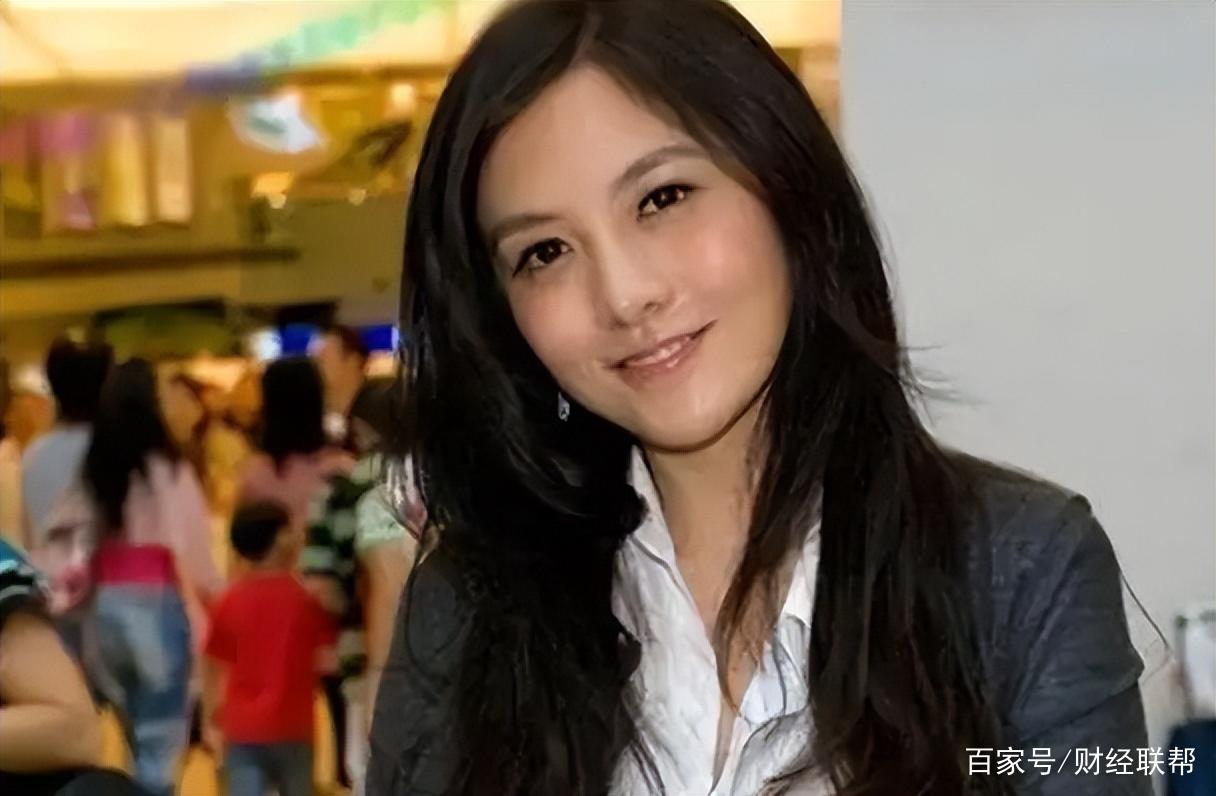 香港女富豪纪凯婷,30岁身家达几百亿,却爱上农村出身"穷小子"