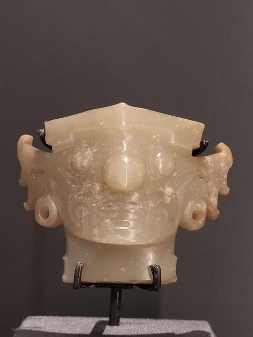 大英博物馆珍藏中国古代玉器(一)