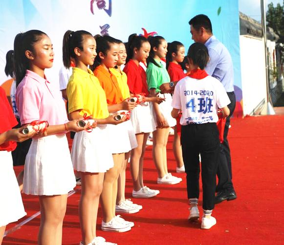 罗阳小学举行"尚善少年 扬帆起航"2020届六年级毕业典礼
