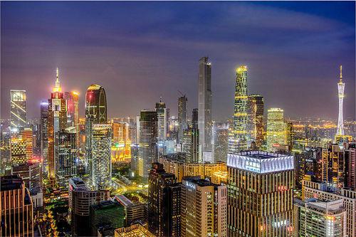广州摩天大楼(200米及以上) 名称 高度 楼层 广州国际金融中心 437.