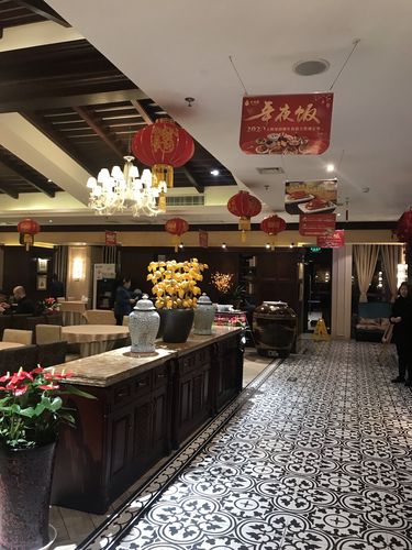 【携程美食林】北京大鸭梨烤鸭店(北洼路店)餐馆,大鸭梨的鱼头泡饼