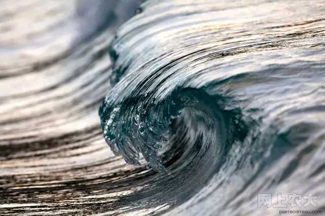 海浪摄影30张特殊角度的海浪摄影