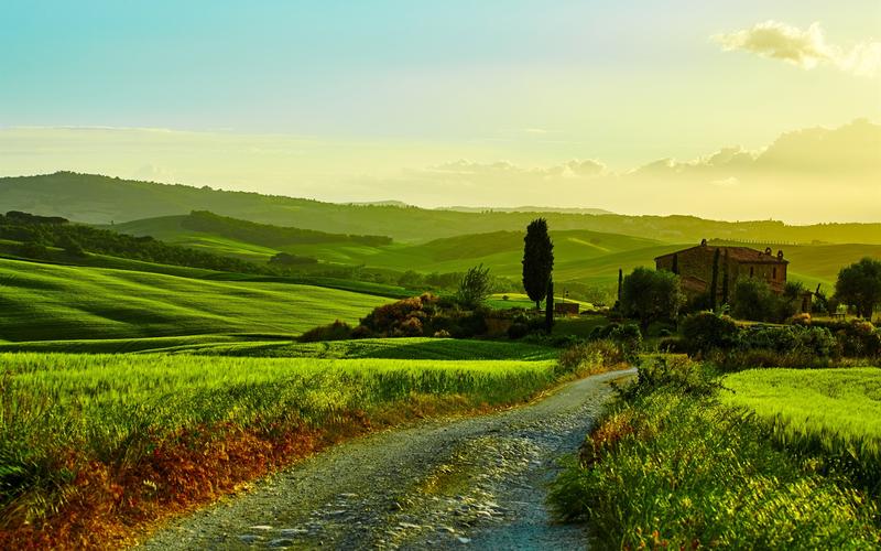 意大利,托斯卡纳,美丽的风景,田野,道路,草地,树木,房屋壁纸2160x1440