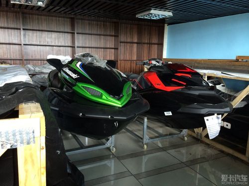 大量全新二手摩托艇现货哟庞巴迪川崎雅马哈