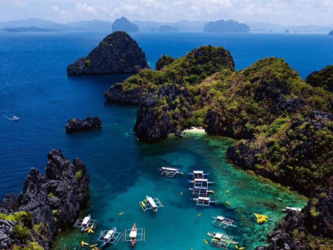 写美篇palawan          岛屿 海滩 珊瑚 丛林 地下河…     菲律宾