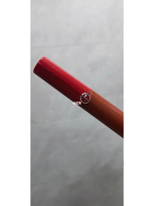 阿玛尼armani红管206,无滤镜试色,顺滑柔和,降温的时候也能带来点点