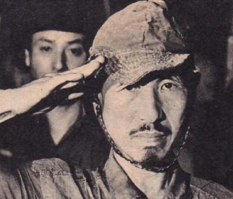 "结束后仍潜伏在菲律宾鲁班岛长达30年的日本前陆军少尉小野田宽郎,于