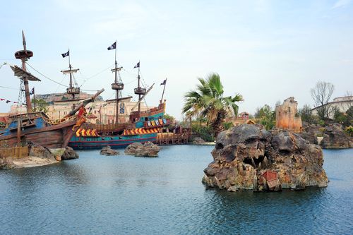 迪士尼城堡加勒比海盗船