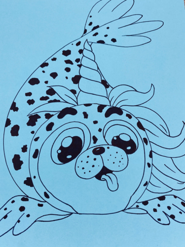 第二步:用勾线笔画出海豹身上的斑纹