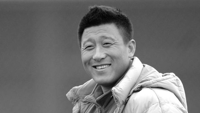 中国足球名将张恩华猝然离世