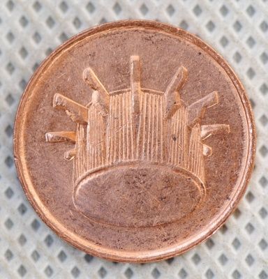 1 2009-11-12 我有一个硬币,上面刻着:malaysia:不知道是哪国的,请.