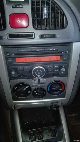 05款伊兰特cd机坏了收音机也不要用大家给指导下吧
