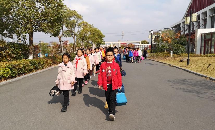 家校携手,共创我们最美好的未来——镇江市润州区实验小学三(5)班