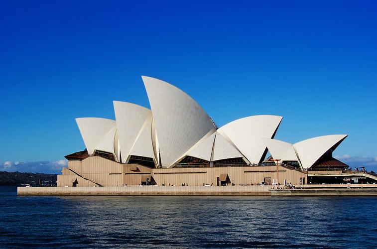 澳大利亚有什么好玩的推荐_参观悉尼歌剧院