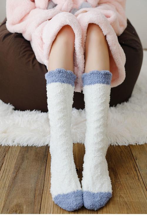 睡觉袜冬季加厚袜子女珊瑚绒月子冬季保暖睡觉袜雪地袜长筒袜小腿袜堆