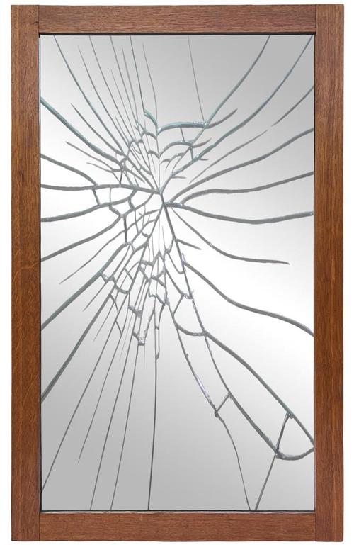 镜框镜子破破碎玻璃破碎背景图片