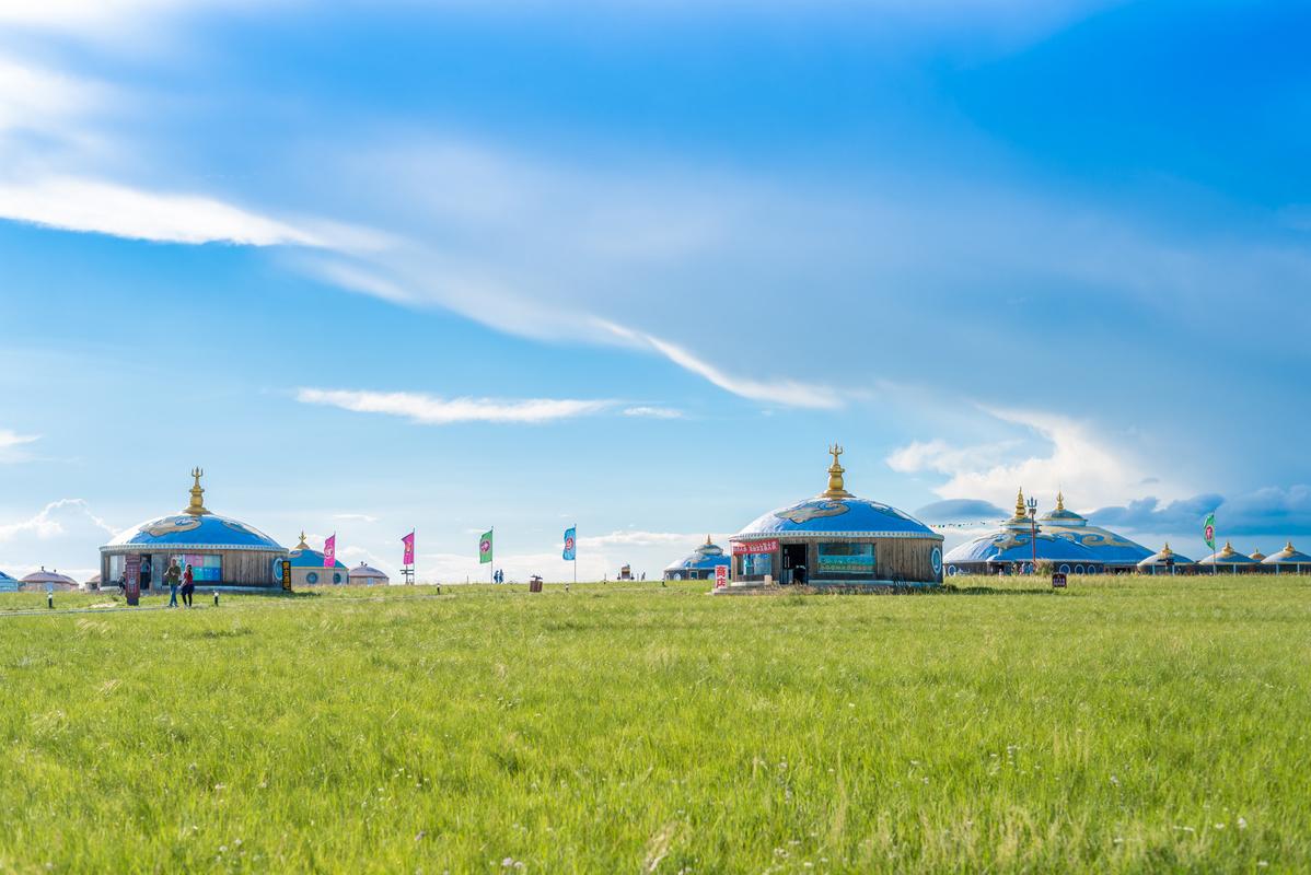 提起内蒙古大草原,可能很多人都会想到内蒙古草原,那里有远近闻名的