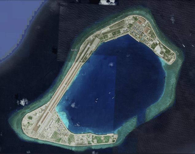 占了中业岛还不满足菲方突袭邻近岛礁刚登岛就被中方团团包围