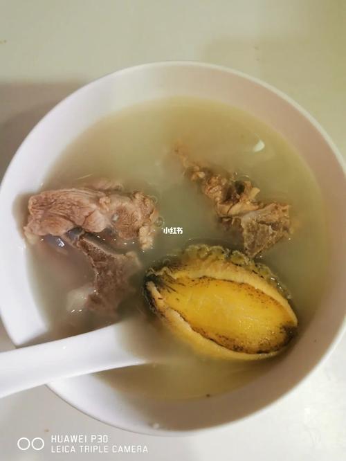 苏小厨煲汤1鲍鱼排骨汤