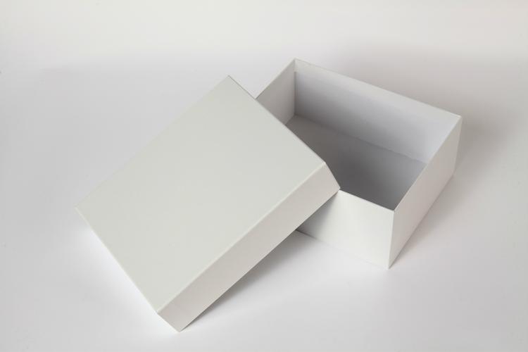 美浓易盒 可定制加印logo全白天地盖礼盒 白色精品纸质礼.
