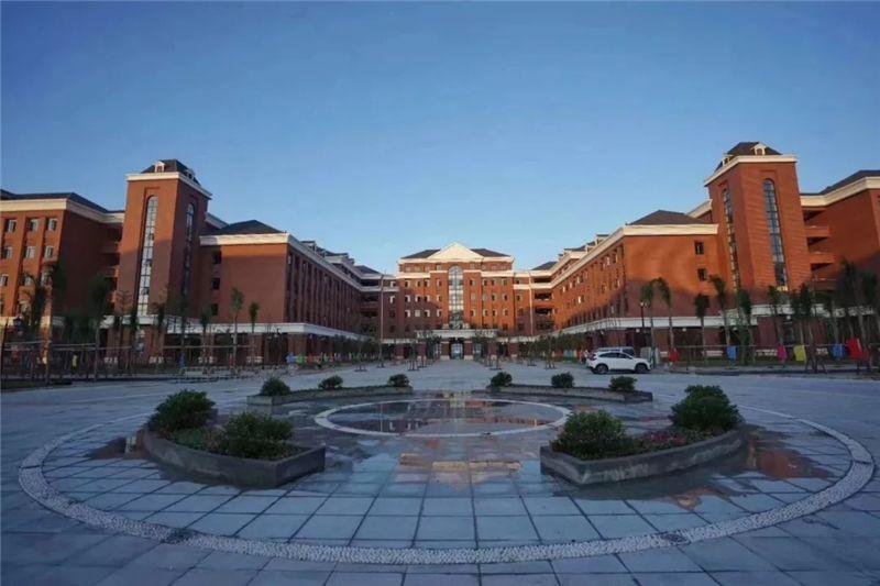 温州医科大学滨海校区市民活动中心一期城乡公交一体化成功举办国际