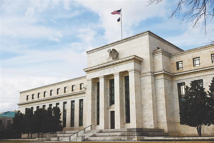 这是1月25日在美国华盛顿拍摄的美国联邦储备委员会大楼.
