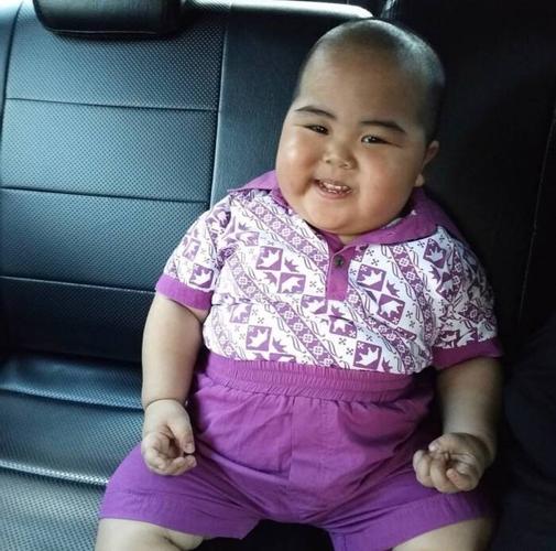 印尼小胖子没钱了表情包分享一波印尼小胖子tantan的表情包印尼小胖子