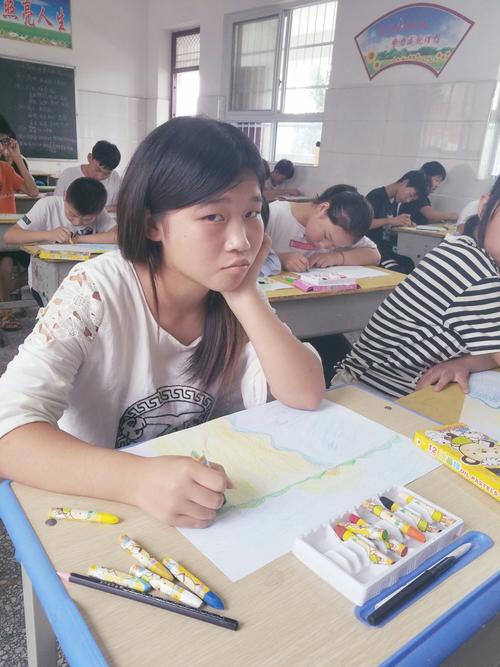 蔚港学校暑期七年级美术课程实录《风景画》