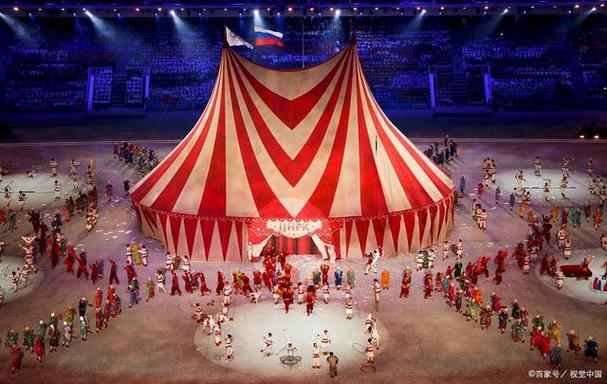 是一家集杂技,魔术,马术,动物表演等多项艺术表演于一体的大型马戏团
