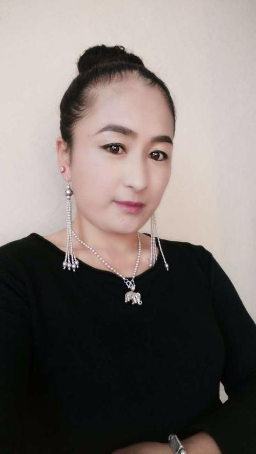 东乌旗"寻找2017年北疆最美身边女性"活动网上报名投票
