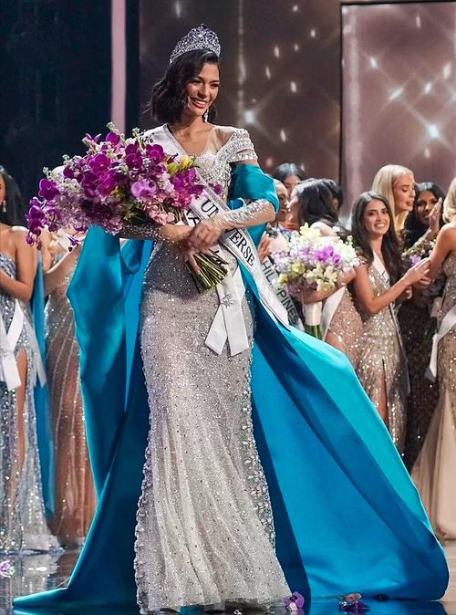 尼加拉瓜选手夺得72届环球小姐选美大赛冠军已婚妇女首次参赛
