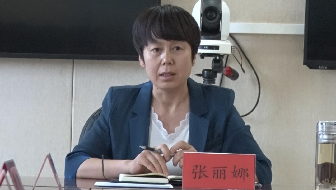 6月10日,望都县召开新冠疫苗接种工作调度会,县政府负责人张丽娜参加