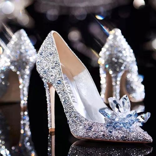 婚鞋女水晶鞋女2021新款公主水钻宴会新娘鞋婚纱银色高跟鞋女细跟