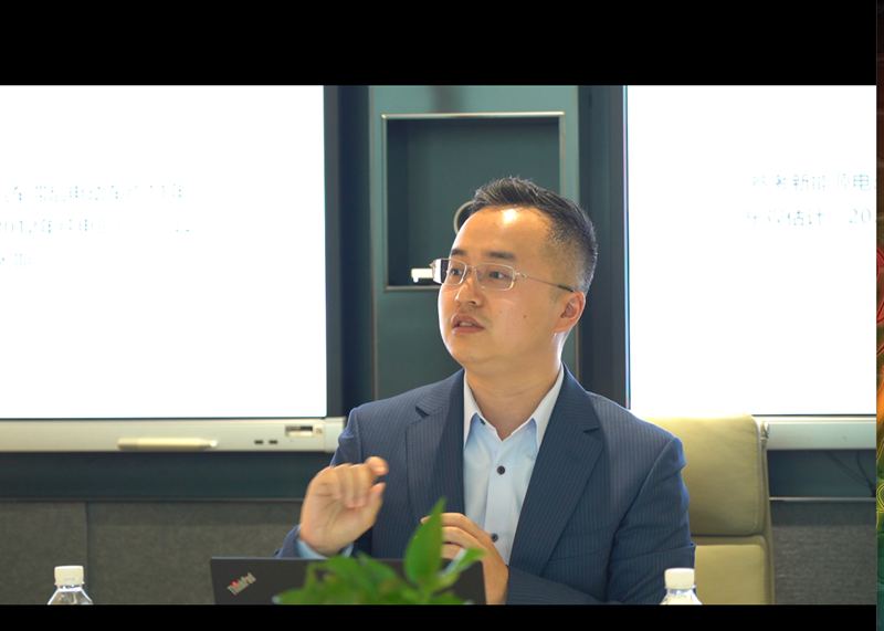 里斯战略定位咨询中国合伙人刘坤出席汽车媒体沙龙