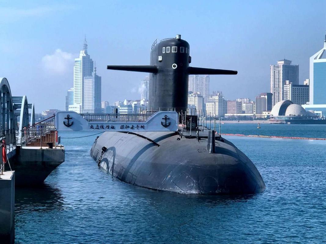 8月1日长征一号核潜艇正式装备海军花费了20年时间值得吗