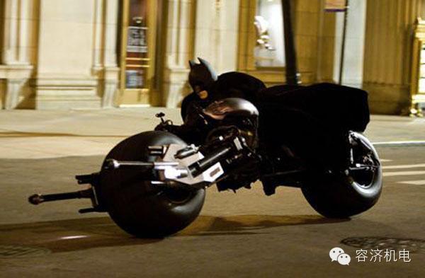 蝙蝠和摩托车的传奇不仅仅是电影