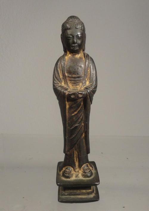 中国辽代鎏金青铜佛像