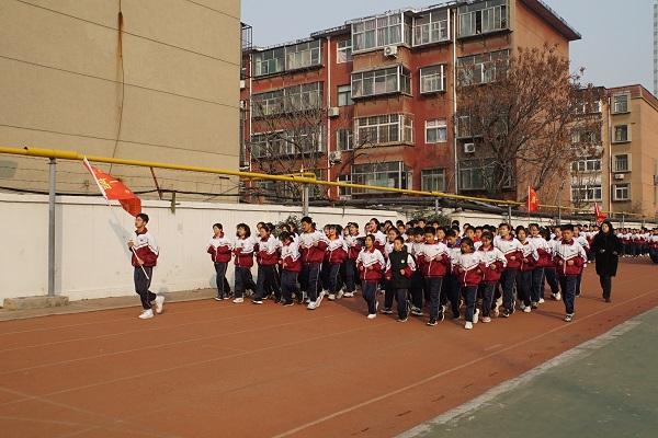 淄博第十八中学第二十届校园文化艺术节之跑操比赛成功举行
