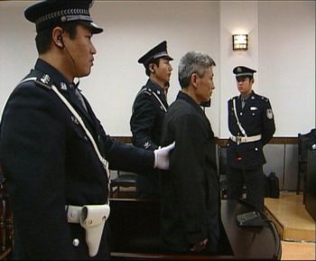 cctv《法治在线》:"刘涌案"再审庭审纪实
