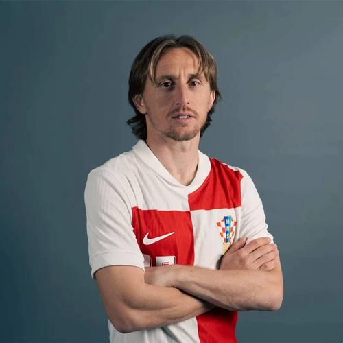 2024欧洲杯预选赛克罗地亚球衣主场莫德里奇布罗佐维奇短袖球迷版