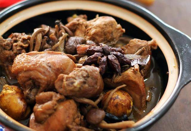 原创小鸡炖蘑菇的15种做法鸡肉鲜嫩菌菇滑爽冬季暖暖的来上一锅