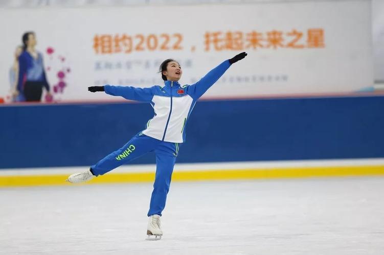 冰上流彩 舞动京华 | 北京体育大学冰上舞蹈实验班学生助力首届北京