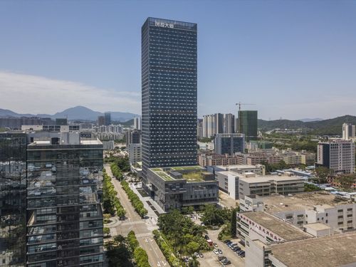 longgang chuangtou headquarters office tower has been completed