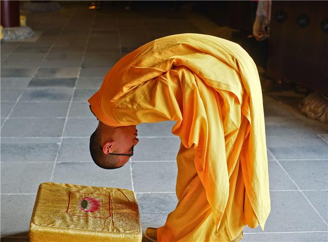 (南京牛首山文化旅游区)图解佛教敬香礼佛的礼仪