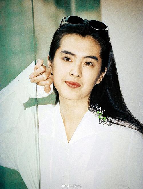 王祖贤受邀出席1988年台影金龙奖,金龙奖其