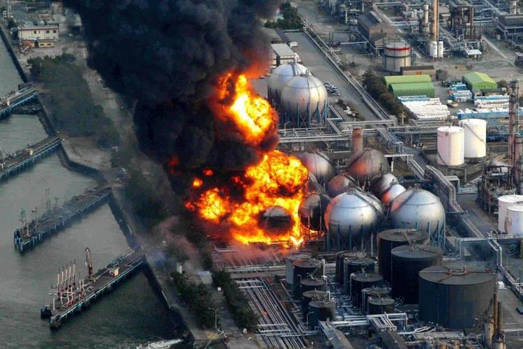2011年3月,地震引发日本福岛核电站爆炸起火.